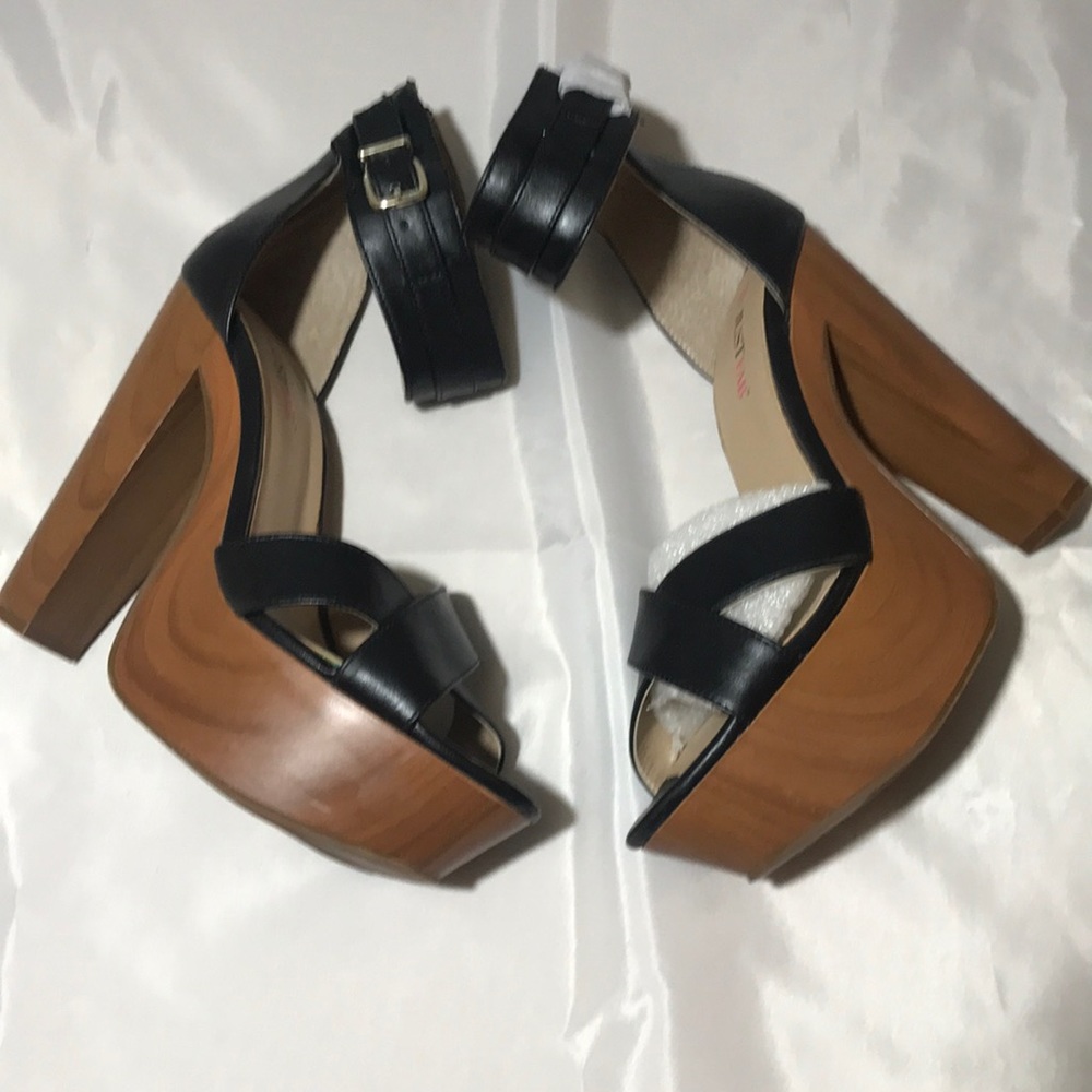 Justfab Platform Heels☀️ - Picture 6 of 8